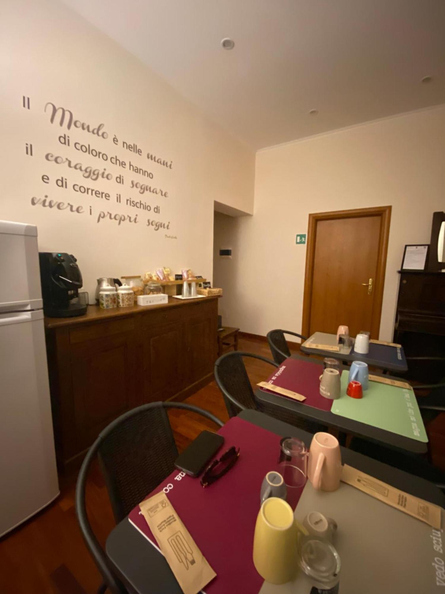 Vecchia Trastevere Bed And Breakfast Rom Exterior foto