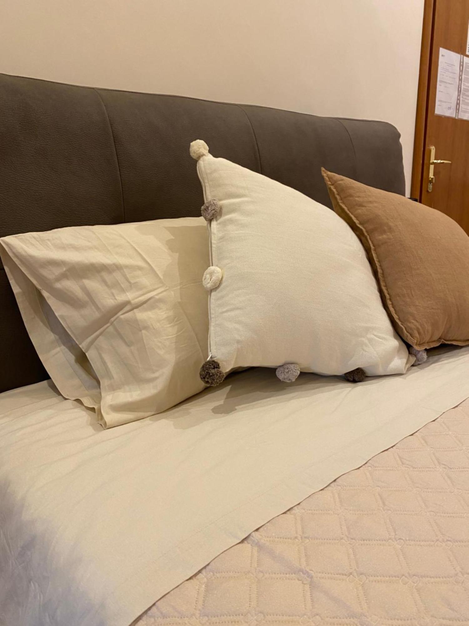 Vecchia Trastevere Bed And Breakfast Rom Exterior foto