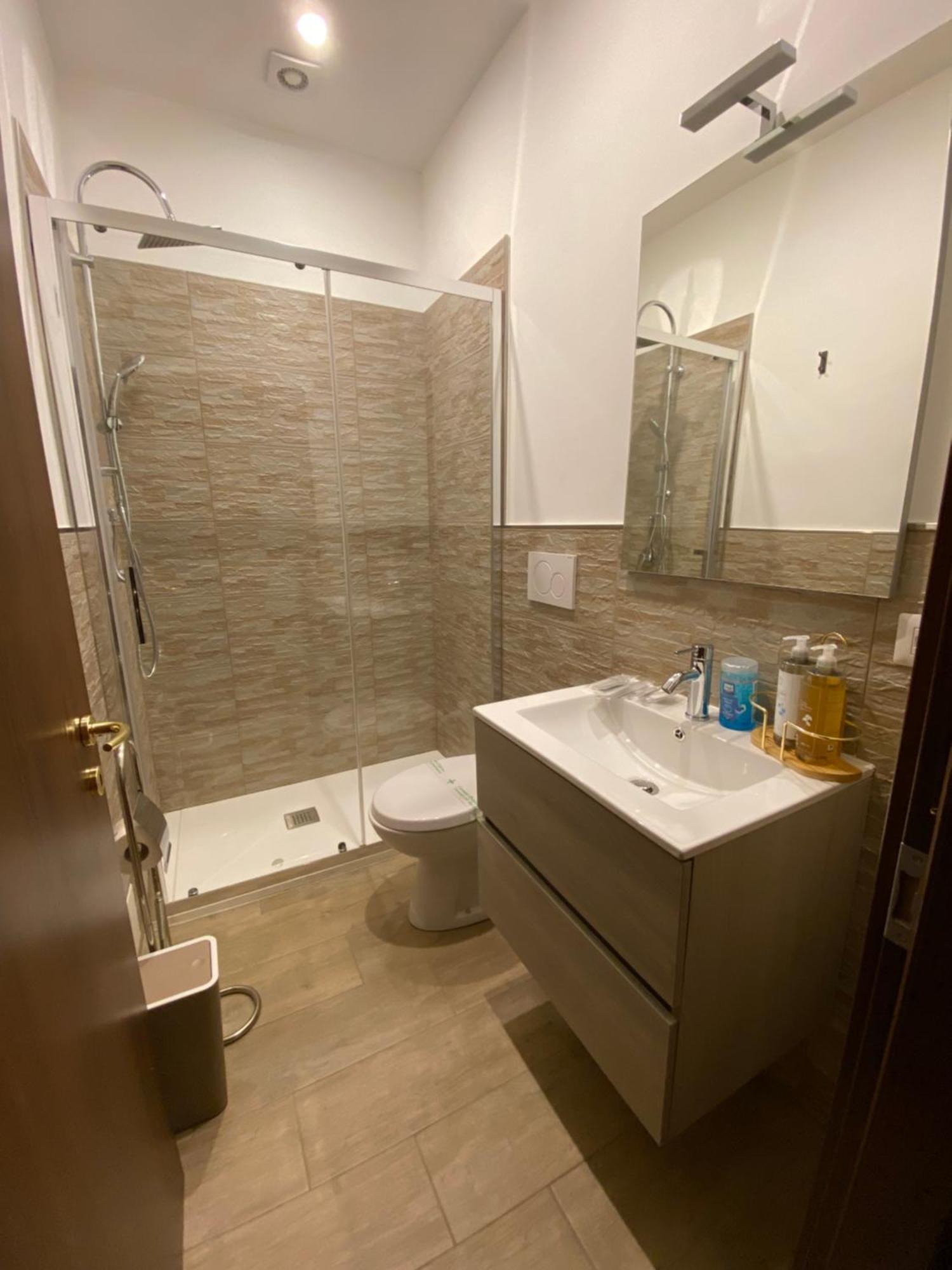 Vecchia Trastevere Bed And Breakfast Rom Exterior foto