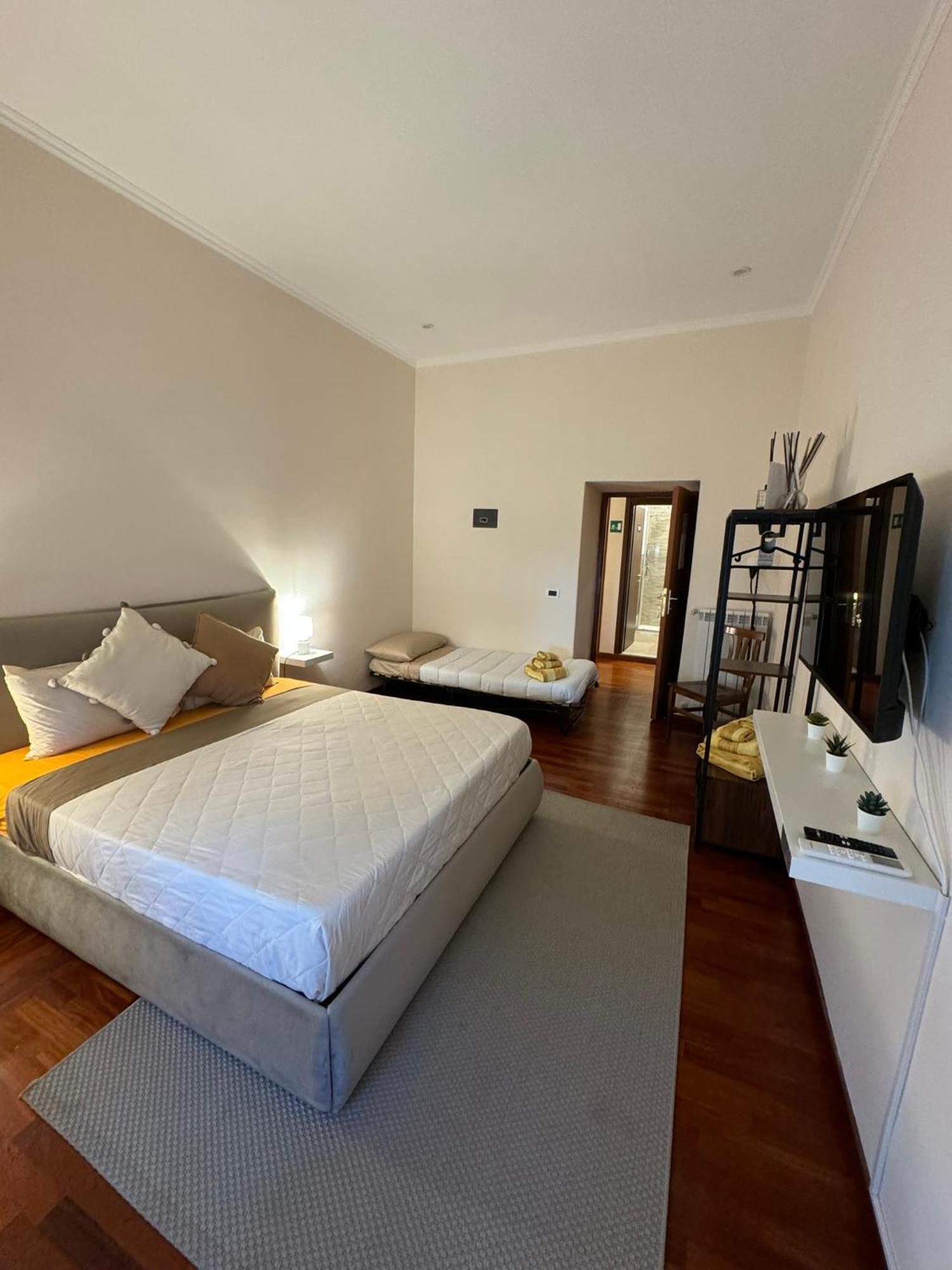 Vecchia Trastevere Bed And Breakfast Rom Exterior foto